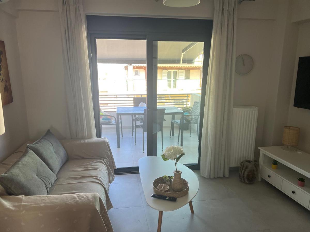 Elia'S Apartment Афины Экстерьер фото